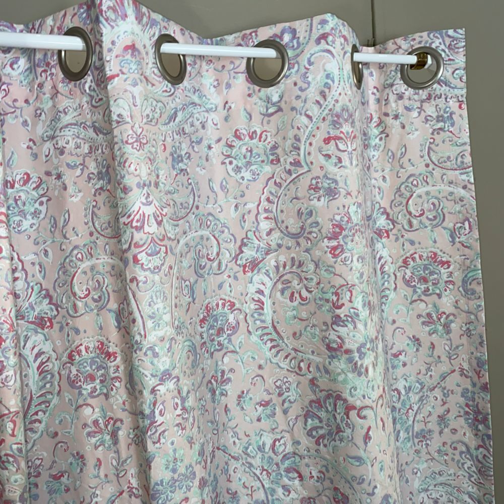 Nicole Miller kids floral print curtains 2 panels approx 96”x50”